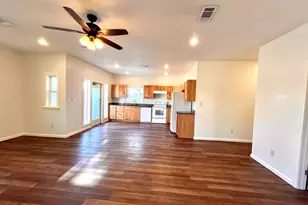 711 Dallas St, Kingsland, TX 78639 - Photo 9