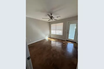 1704 E 3rd St, Lampasas, TX 76550 - Photo 11