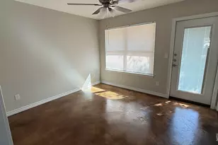 1704 E 3rd St, Lampasas, TX 76550 - Photo 11