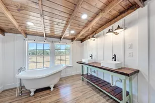 2812 Co Rd 205, Lampasas, TX 76550 - Photo 13