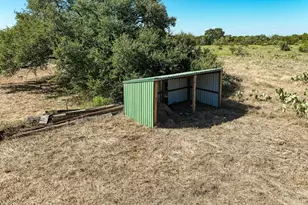 2812 Co Rd 205, Lampasas, TX 76550 - Photo 37