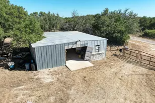 2812 Co Rd 205, Lampasas, TX 76550 - Photo 35