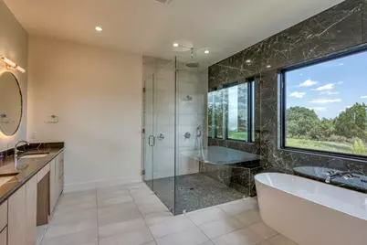 126 Via Roma Ct, Horseshoe Bay, TX 78657 - Photo 19