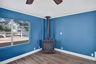 228 E Bluebriar, Granite Shoals, TX 78654 - Photo 7