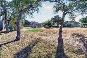 228 E Bluebriar, Granite Shoals, TX 78654 - Photo 39