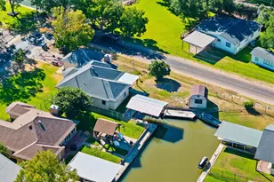 503 N Beach, Sunrise Beach, TX 78643 - Photo 5