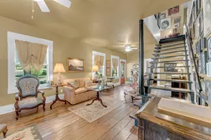 211 W Riverside Dr, Llano, TX 78643 - Photo 11