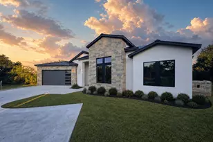 107 Fox Fur St, Horseshoe Bay, TX 78657 - Photo 1
