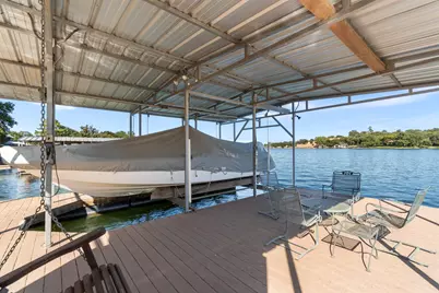 414 Island Lodges Dr, Buchanan Dam, TX 78609 - Photo 35