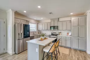 1200 E Green St, Llano, TX 78643 - Photo 13