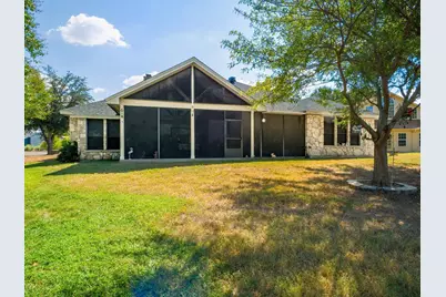 120 Meadowlakes, Meadowlakes, TX 78654 - Photo 11