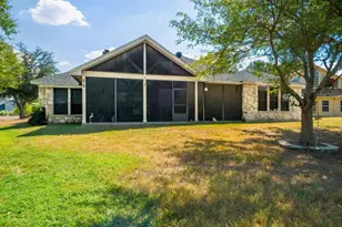 120 Meadowlakes, Meadowlakes, TX 78654 - Photo 11