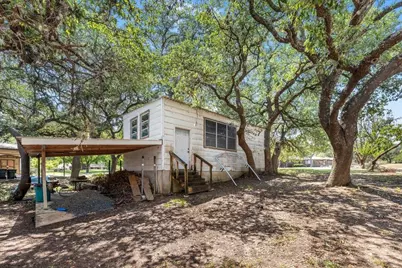 1201 County Road 132A, Kingsland, TX 78639 - Photo 17