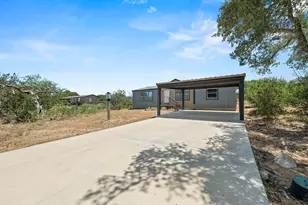 2220 Doe St, Horseshoe Bay, TX 78657 - Photo 3