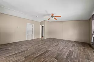 2220 Doe St, Horseshoe Bay, TX 78657 - Photo 5