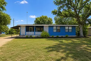 222 Watkins Point, Kingsland, TX 78639 - Photo 1