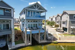 320 Island Circle, Kingsland, TX 78639 - Photo 33
