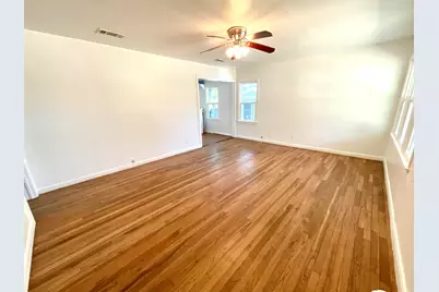 1007 Flag Street, Llano, TX 78643 - Photo 7