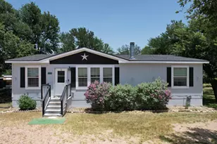 311 E Castleshoals Dr, Granite Shoals, TX 78654 - Photo 1