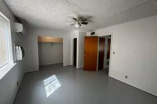 107 Logan Dr, Buchanan Dam, TX 78609 - Photo 9