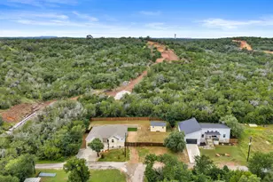 511 Taylor Dr, Horseshoe Bay, TX 78657 - Photo 33