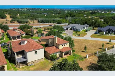 101 Maravilla Way, Horseshoe Bay, TX 78657 - Photo 35