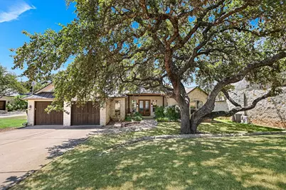 113 Wennmohs Place, Horseshoe Bay, TX 78657 - Photo 3