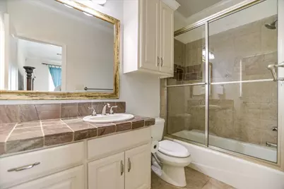 113 Wennmohs Place, Horseshoe Bay, TX 78657 - Photo 17