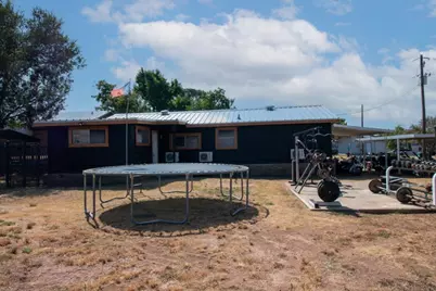 817 Ridgeway, Tow, TX 78672 - Photo 5
