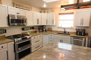 281 Link Dr, Kingsland, TX 78639 - Photo 7