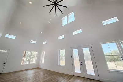 126 W Briarway Drive, Granite Shoals, TX 78654 - Photo 7