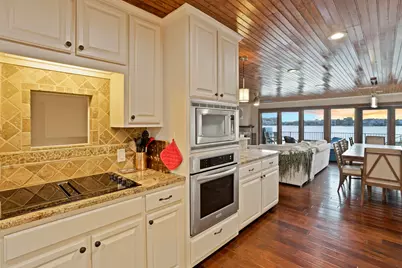 616 Horseshoe Bay North Boulevard, Horseshoe Bay, TX 78657 - Photo 11