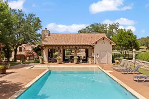 306 Enclave Cir, Horseshoe Bay, TX 78657 - Photo 31