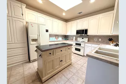 1404 Hi Circle North, Horseshoe Bay, TX 78657 - Photo 3