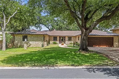 413 Silver Spur, Horseshoe Bay, TX 78657 - Photo 3