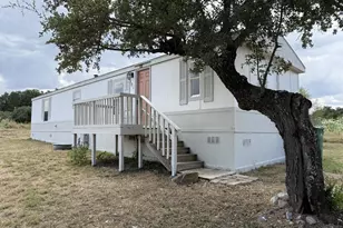 101 41st St, Horseshoe Bay, TX 78657 - Photo 1