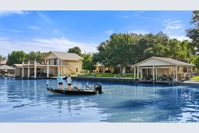 36 Beaver Island, Granite Shoals, TX 78654 - Photo 1