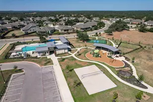 105 Plumbago Ln, Marble Falls, TX 78654 - Photo 31