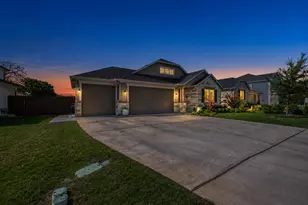 105 Plumbago Ln, Marble Falls, TX 78654 - Photo 3