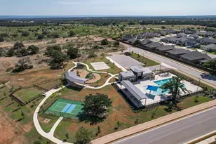 105 Plumbago Ln, Marble Falls, TX 78654 - Photo 33