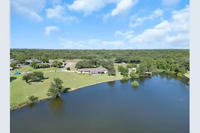 208 Iris Ln, Buchanan Dam, TX 78609 - Photo 1