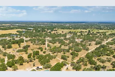 265 Walker Kast Way, Round Mountain, TX 78663 - Photo 11