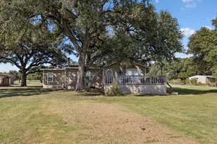 510 Co Rd 221, Tow, TX 78672 - Photo 27