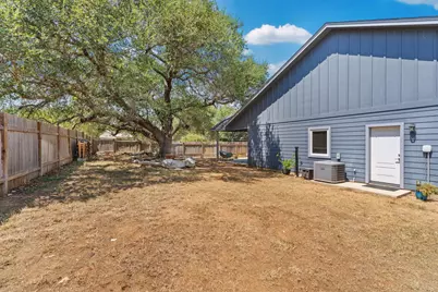 504 Queens Way, Cottonwood Shores, TX 78657 - Photo 29