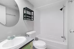 915 Austin St, Kingsland, TX 78639 - Photo 19