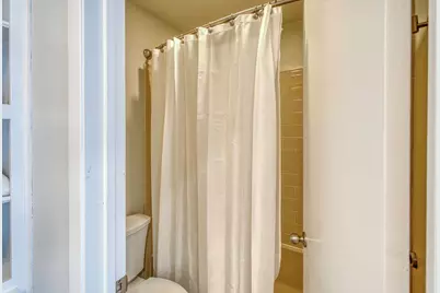 111 Lost Spur, Horseshoe Bay, TX 78657 - Photo 29