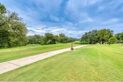 111 Lost Spur, Horseshoe Bay, TX 78657 - Photo 9