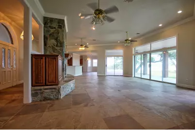 618 Cedar, Buchanan Dam, TX 78609 - Photo 7