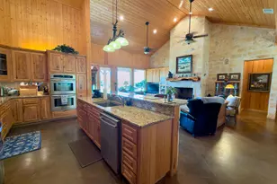 108 Legend Hills Blvd, Llano, TX 78643 - Photo 3