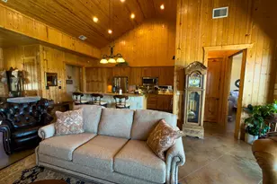 108 Legend Hills Blvd, Llano, TX 78643 - Photo 9